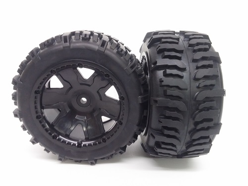Swamp Dawg Tires w/ Rear Yuma Beadlock Rims (Gun Metal/Silver) (1 Pair) - Low profile Monster Truck tires with beadlocks