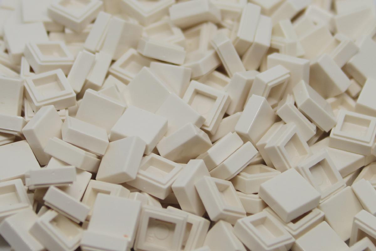 1X1 WHITE TILE 300 PACK  - COMPATIBLE WITH MAJOR BRANDS