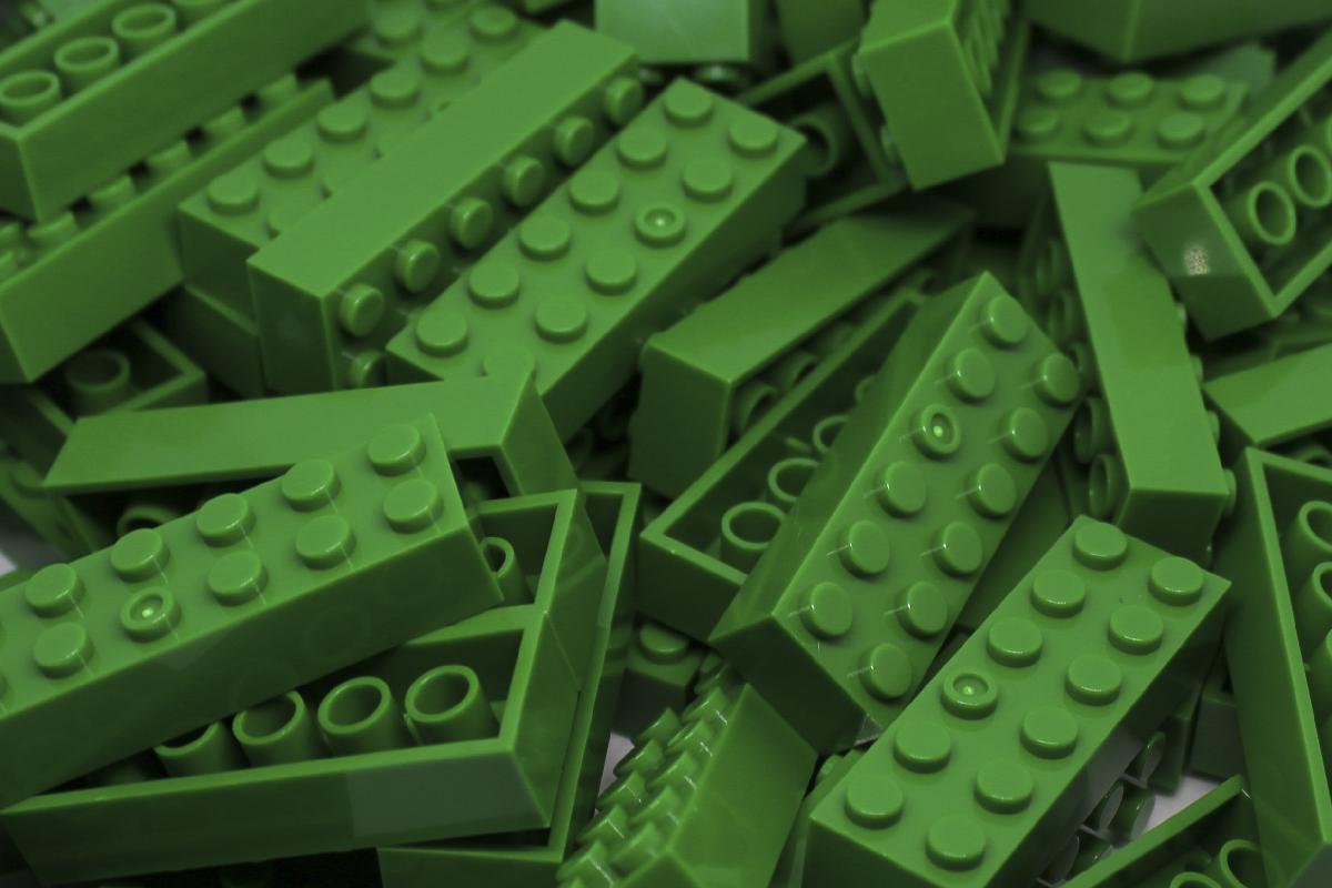  2X6 STUD GREEN BRICKS 80 PACK  - COMPATIBLE WITH MAJOR BRANDS