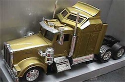 1/32 RED KENWORTH TRACTOR